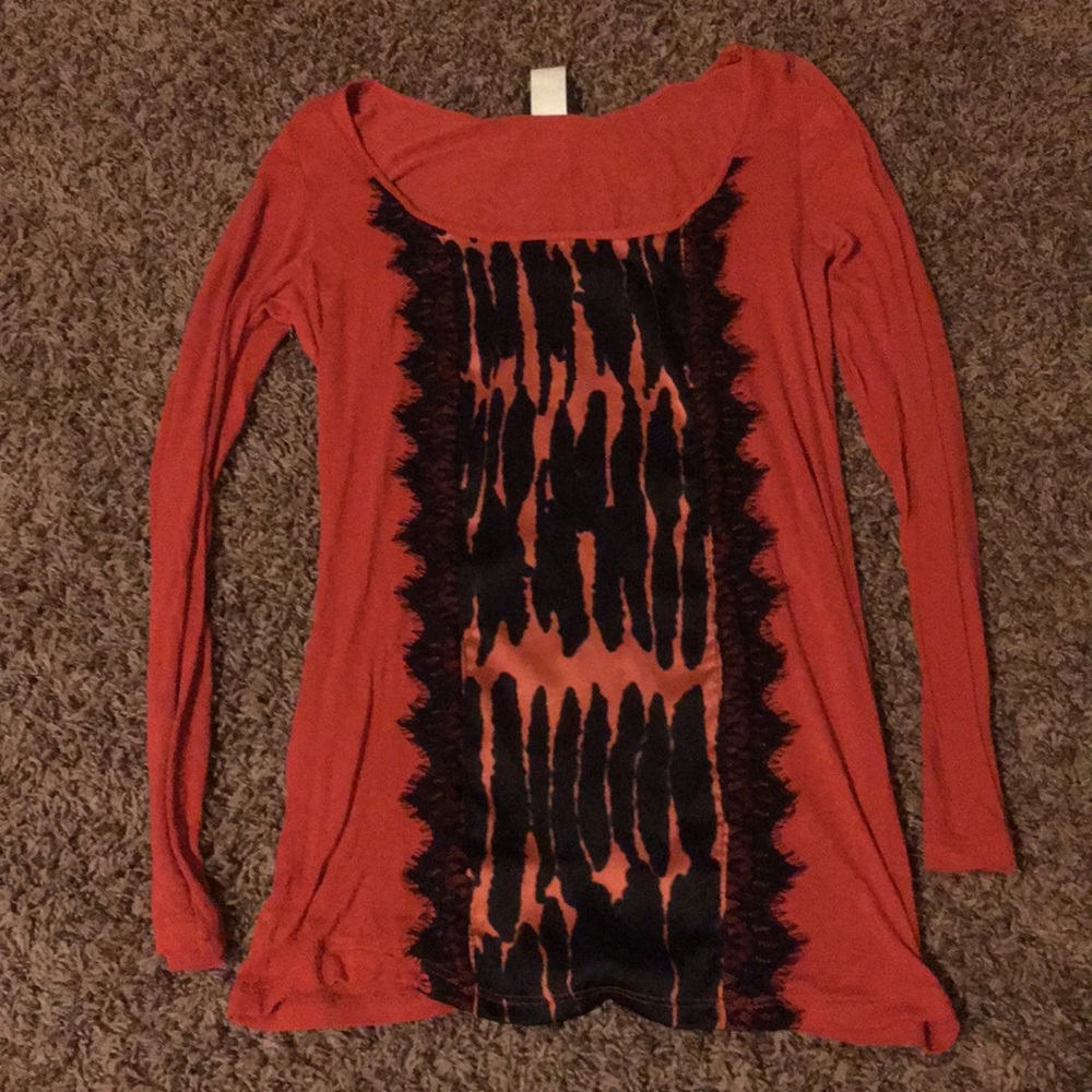 Women’s buckle Daytrip blouse